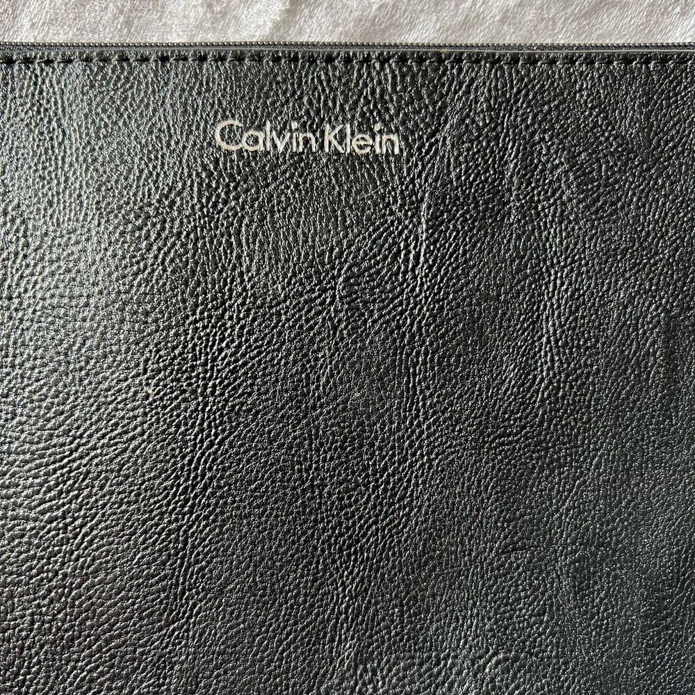 Calvin Klein Black Wallet Wristlet Sleek Minimalist Design - Picture 2 of 5